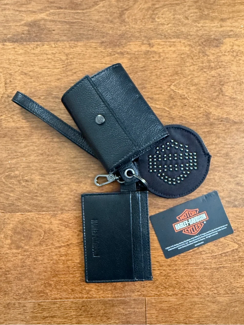 New Harley-Davidson Black Leather Key Case Studded Coin Pouch Wallet